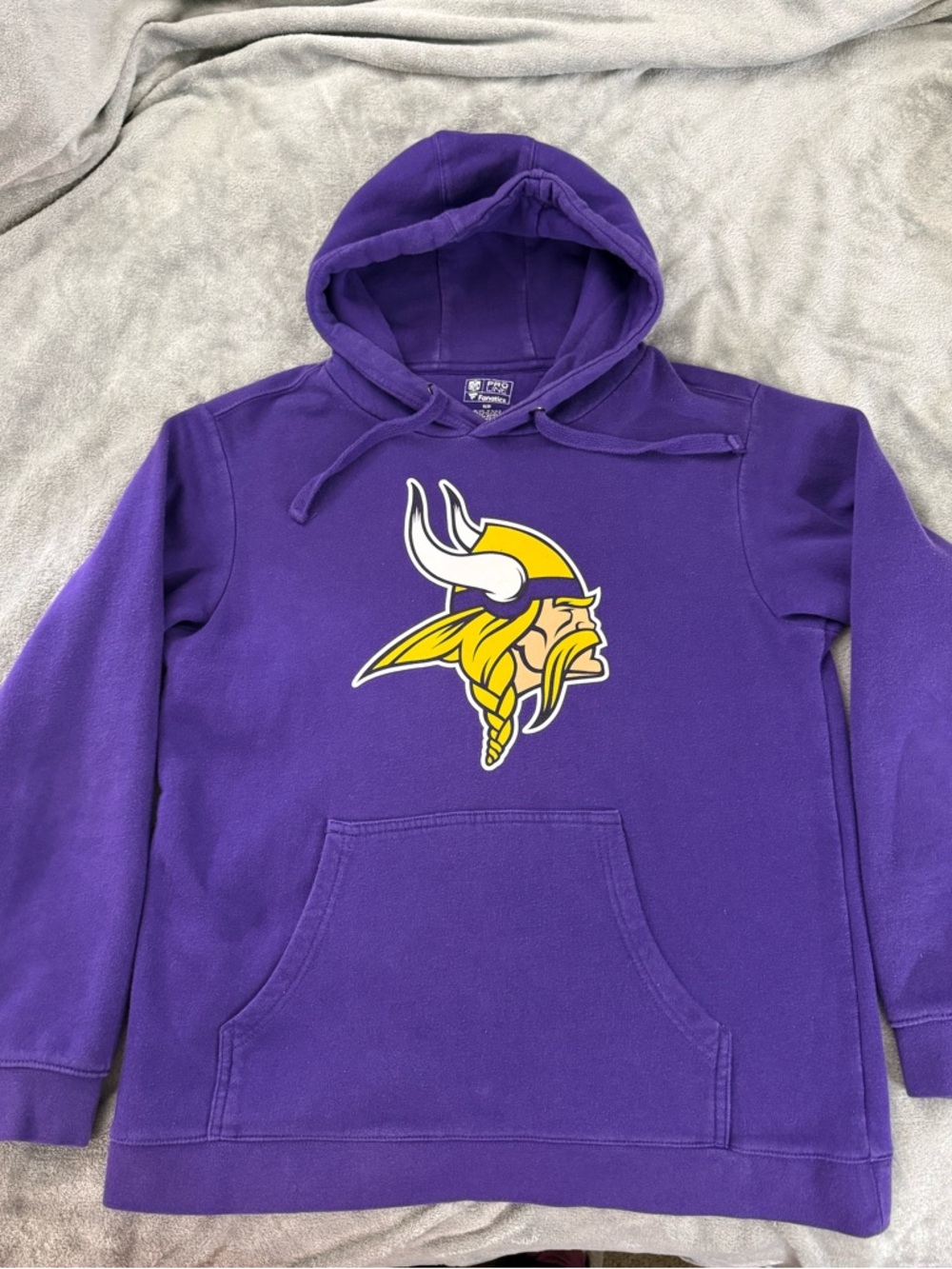 Minnesota Vikings Size M/M  Pro Line Fanatics Purple & Yellow Hoodie